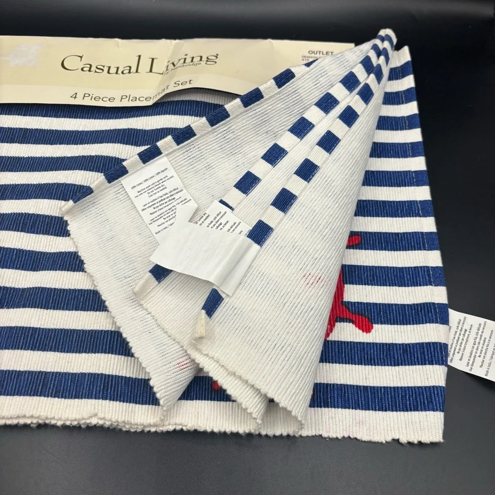 NWT Casual Living‎ Placemats Set of Four 4 Spinning Wheel 13” x 19” Cotton Blue